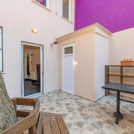 אכסניה Taksim Wooden House