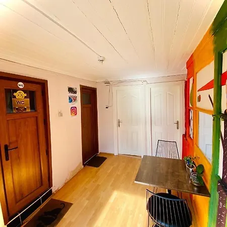 旅馆 Taksim Wooden House
