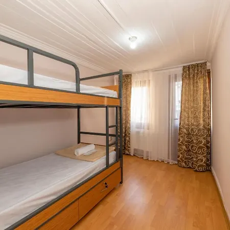 Taksim Wooden House * اسطنبول